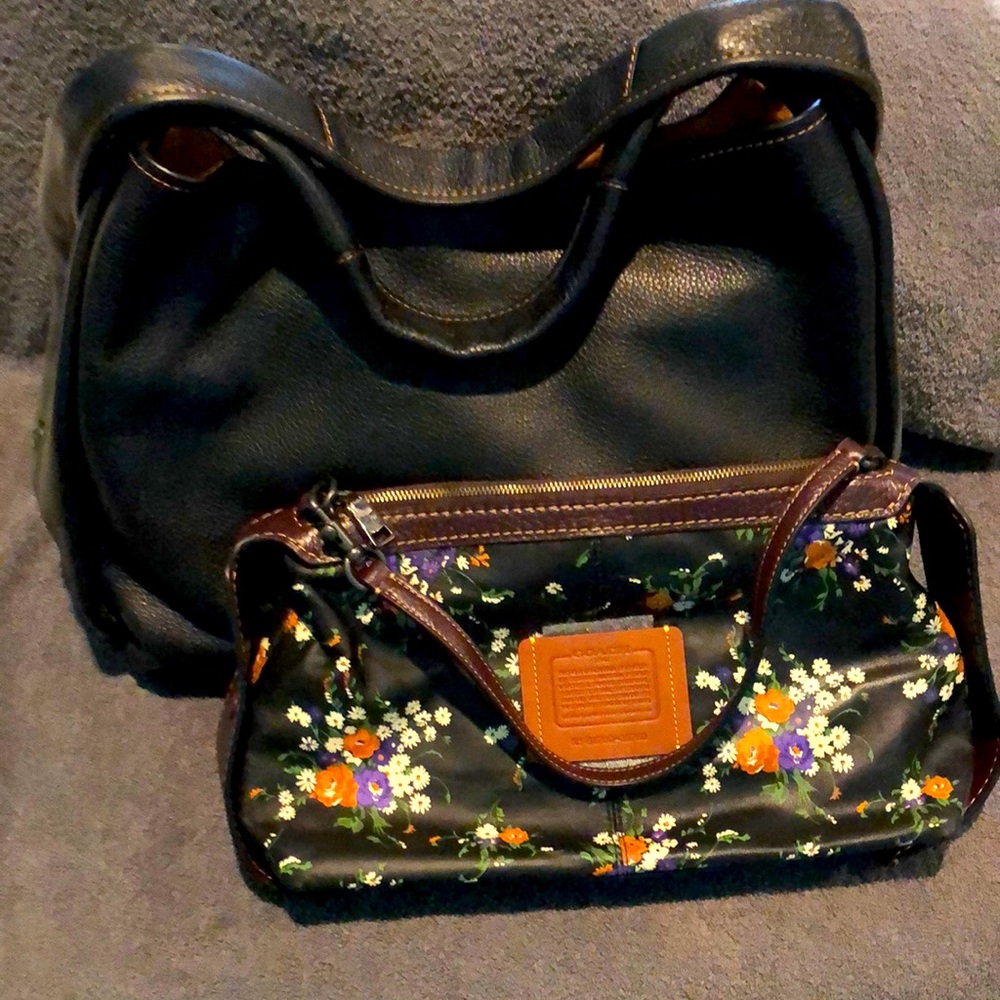 NWOT Coach pebble grain leather with smaller bag Final sale price❗️